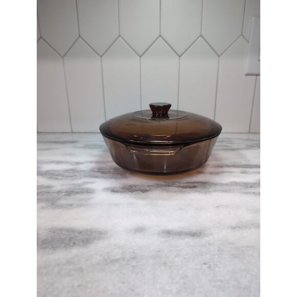 Anchor Hocking Glassware 1.5 Quart Amber Casserole Dish, Baking Cookware w/ Lid - Picture 2 of 14